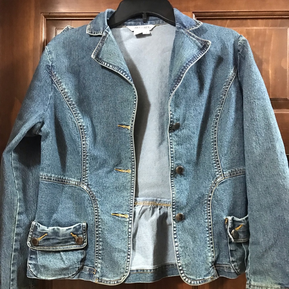 Simon Chang Women’s Denim Jacket Size 8